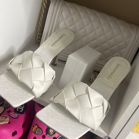 COPY - JLUXLABEL Lemonade Heels - Picture 4 of 10